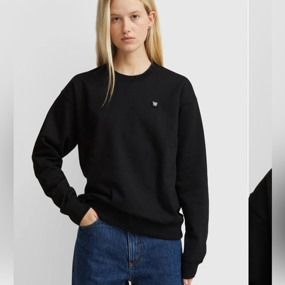 Double A by Wood Wood Black Jess Sweatshirt - Picture 1 of 9